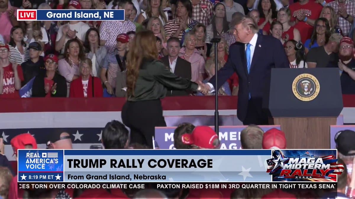 A grieving mother joins Trump